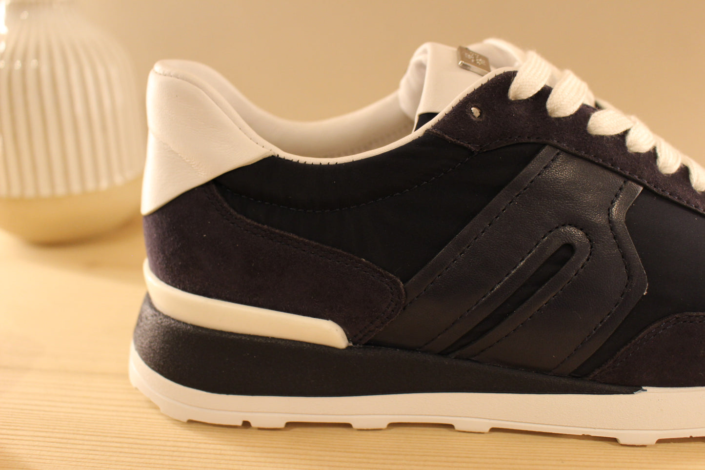 Sneaker cuir bleu marine et blanc semelle interne amovible HÖGL