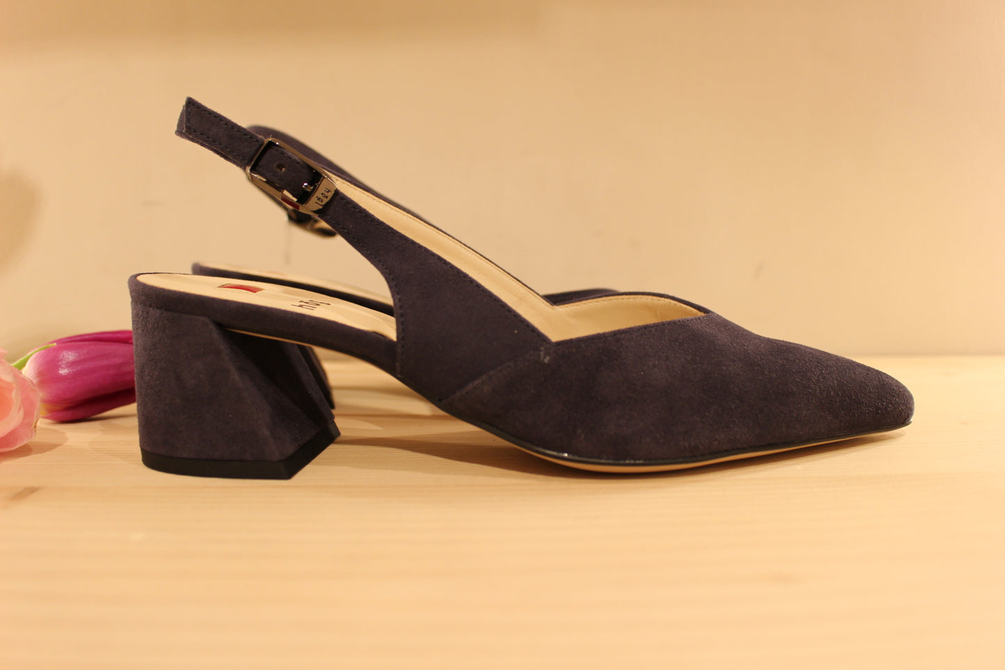 Totteur petit talon velours bleu HOGL