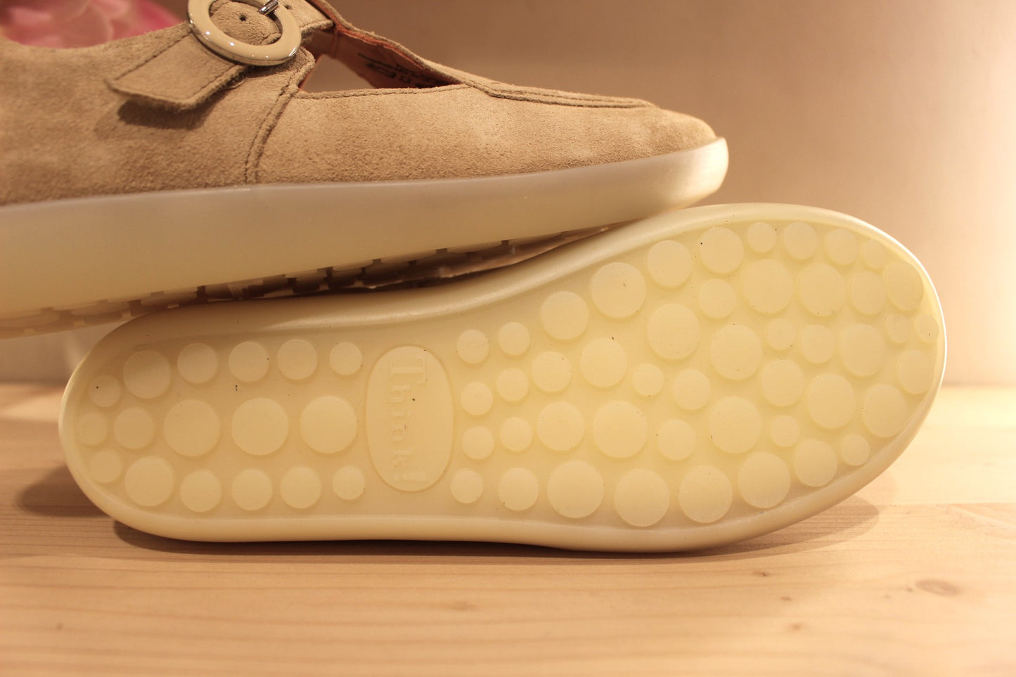 Babies femme en cuir velours beige THINK