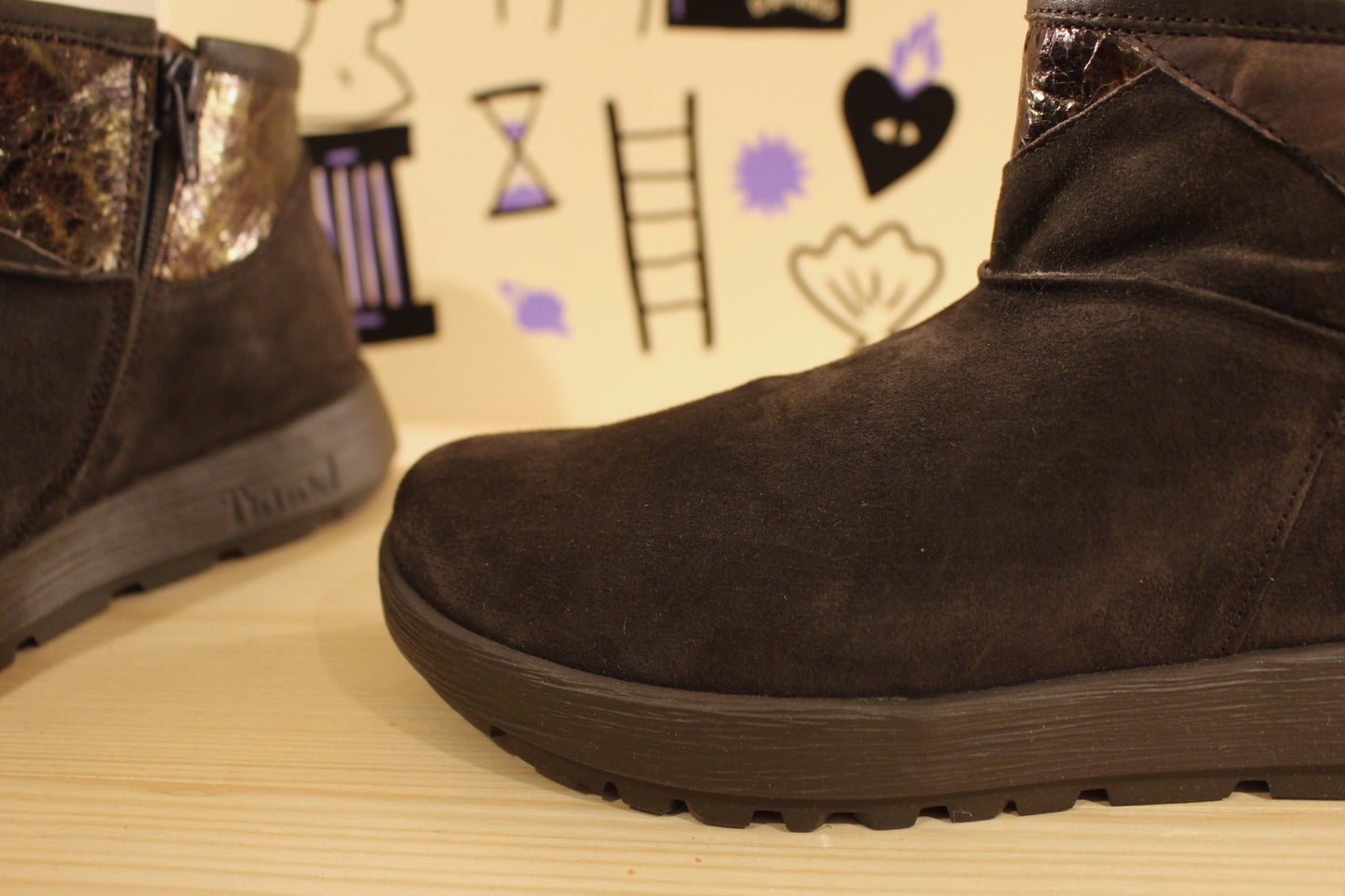 Boots en mouton de chez Think