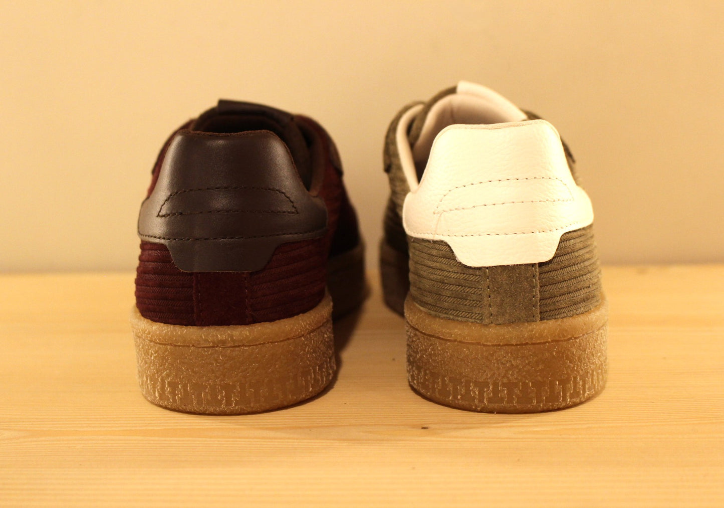 Basket cuir velours vert ou bordeaux TAMARIS