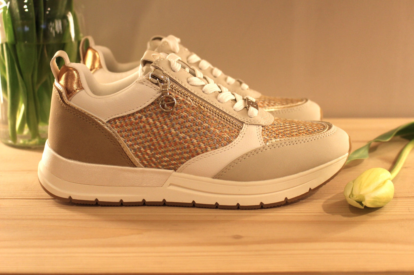 Sneaker Vegan métallisé marron ou vert zip latéral TAMARIS