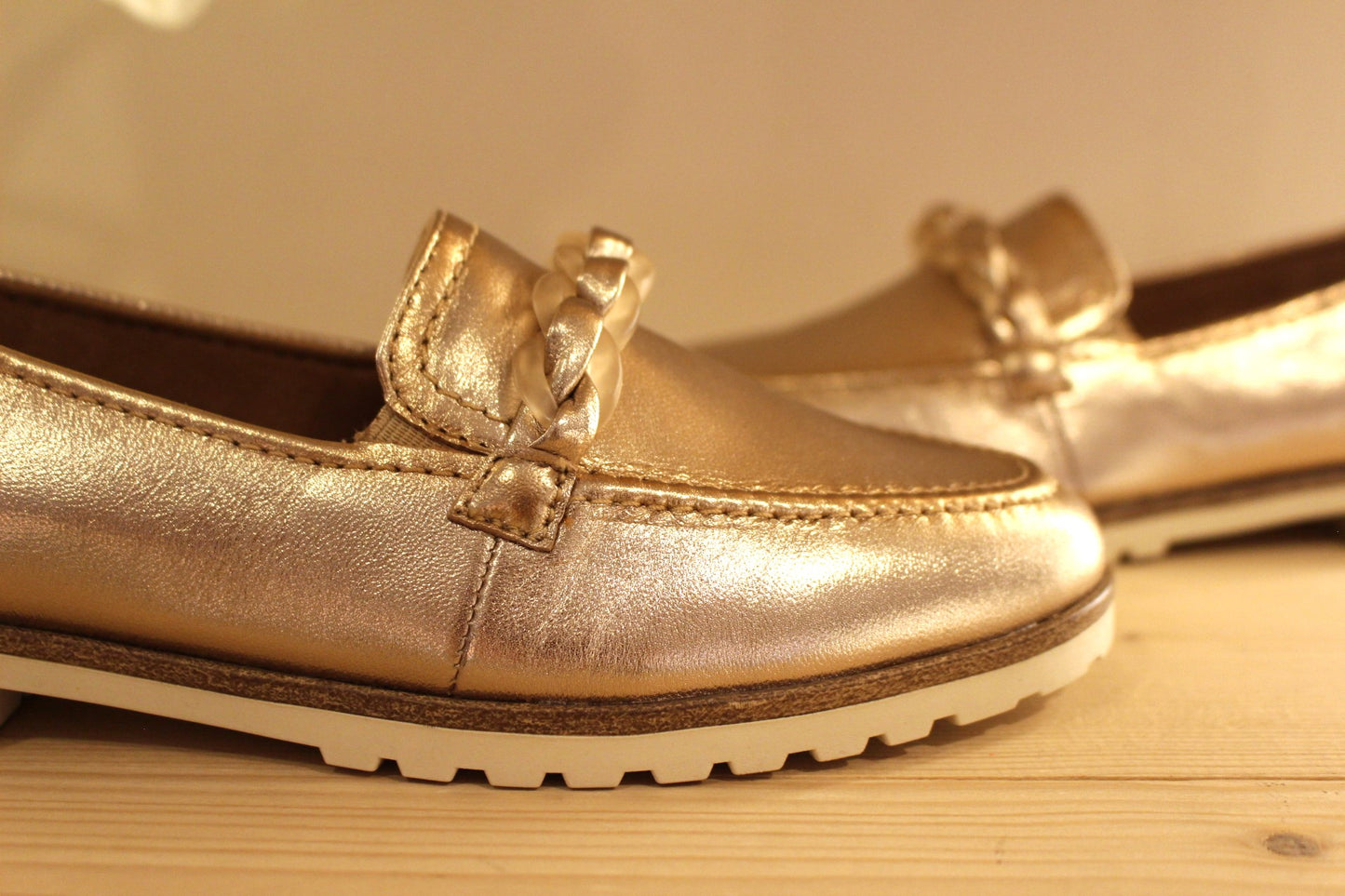 Mocassin cuir de couleur bronze TAMARIS