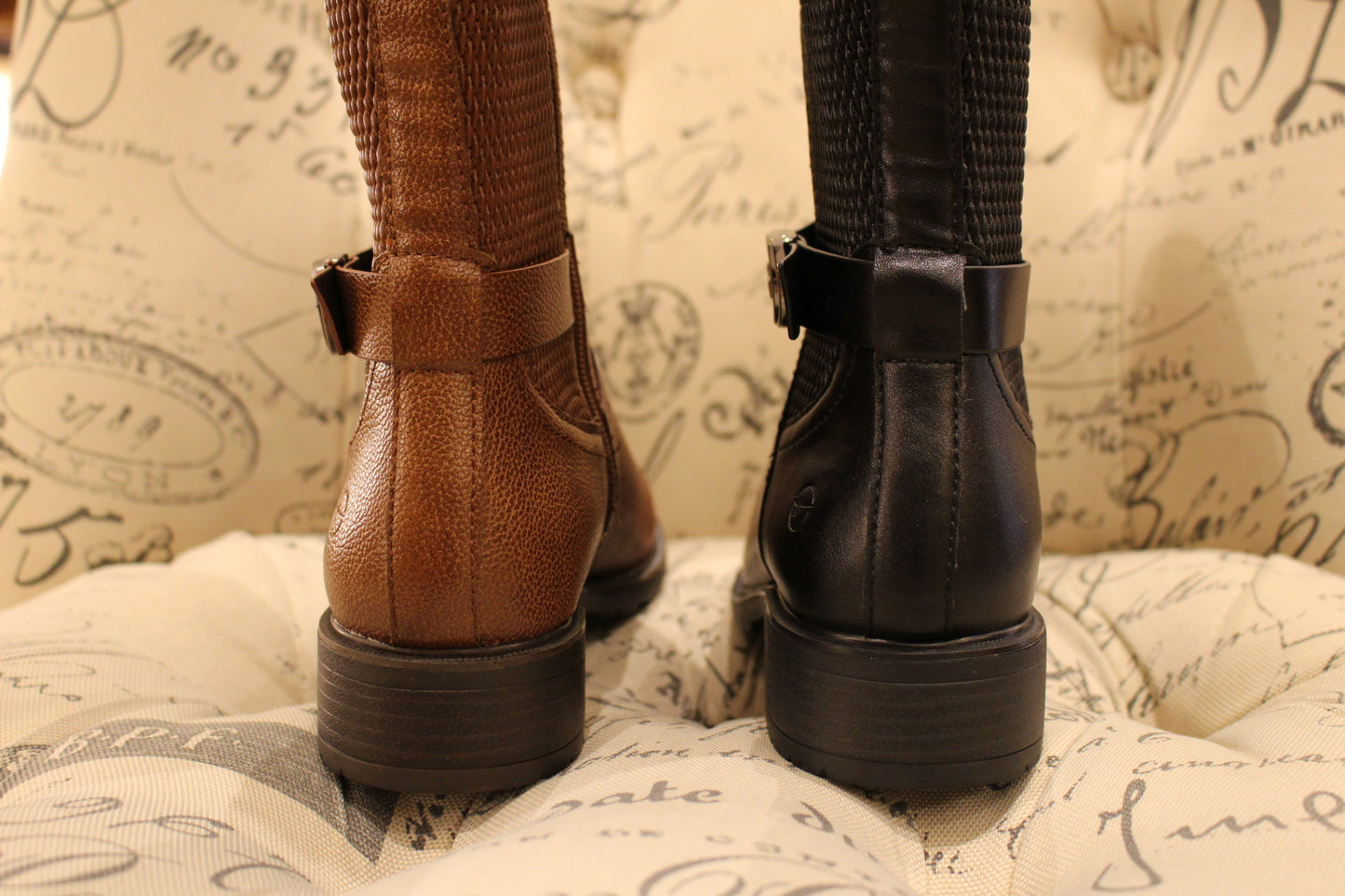 Bottes cavalières en cuir noir ou marron TAMARIS