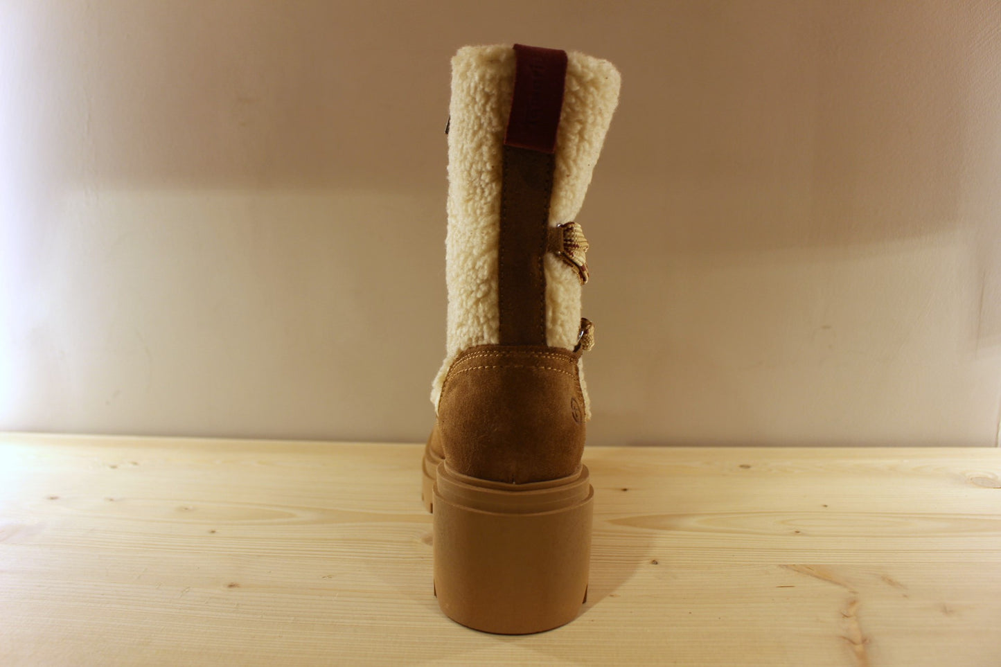 Botte chaude cuir camel et fourrure acrylique TAMARIS