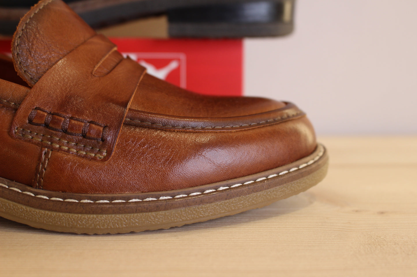 Mocassins femme cuir PIKOLINOS marron ou noir