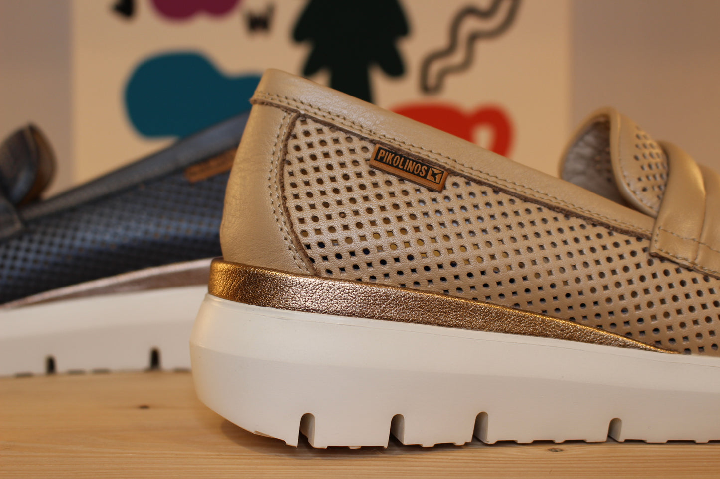 Mocassin cuir perforé PIKOLINOS semelle interne amovible