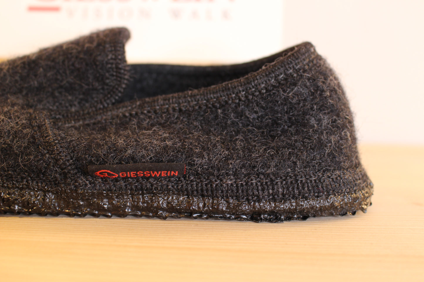 Chausson fermé pour homme GIESSWEIN en laine