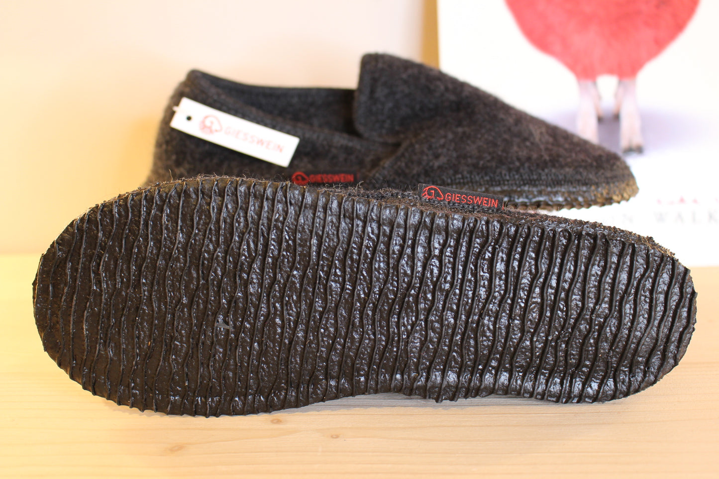 Chausson fermé pour homme GIESSWEIN en laine