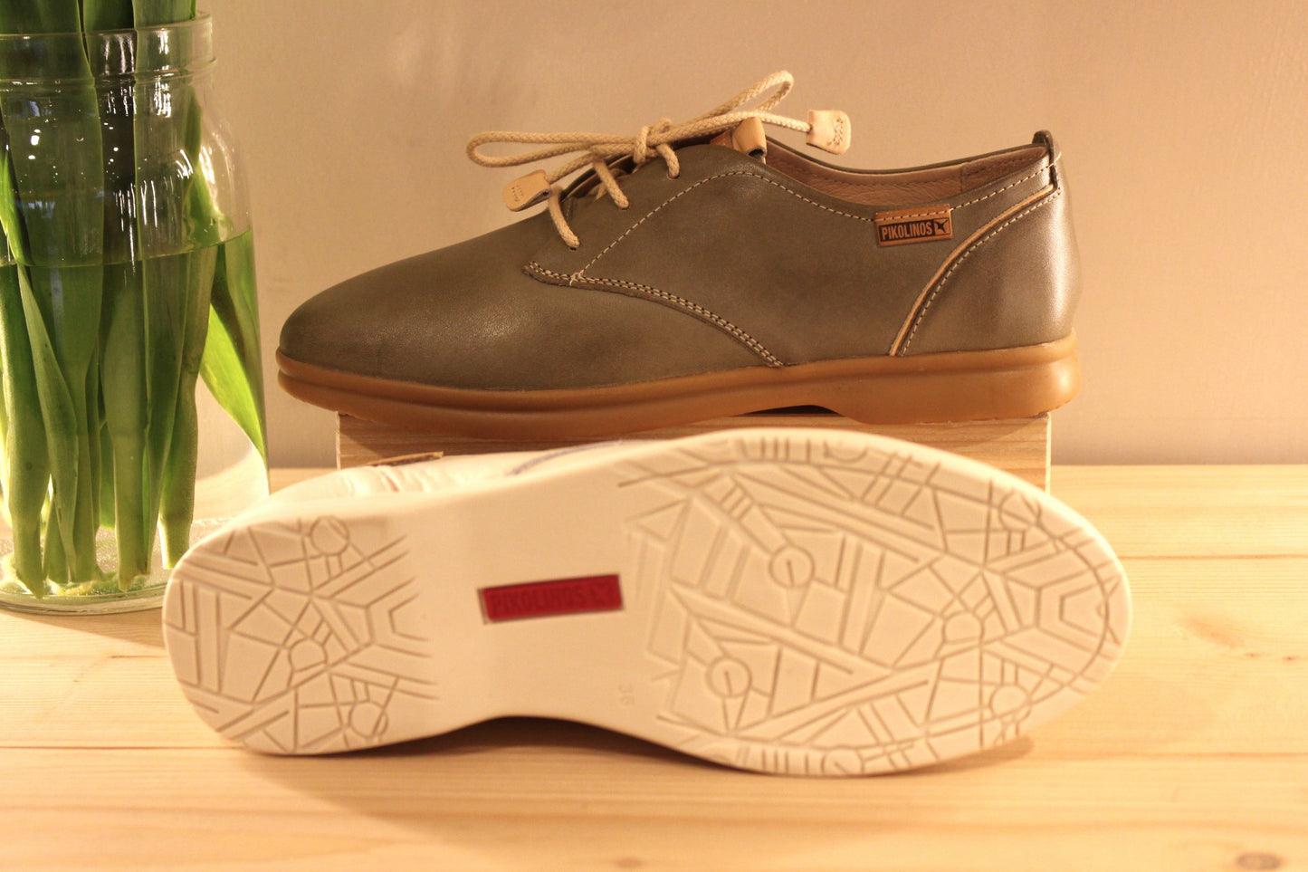 Derby femme extra souple en cuir PIKOLINOS