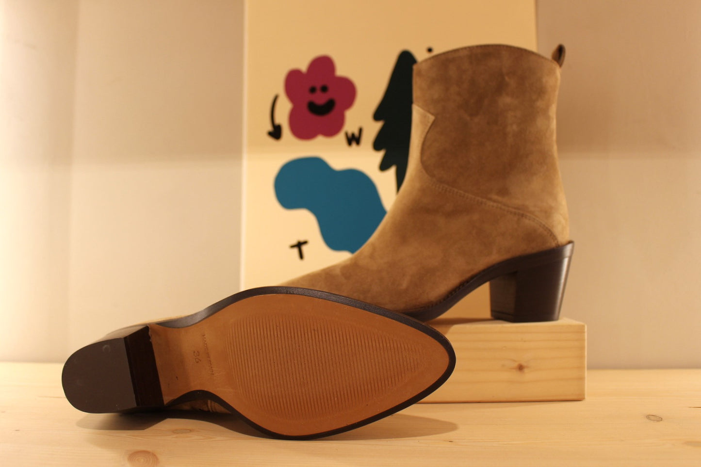 Bottine aspect santiag en cuir velours ALPE