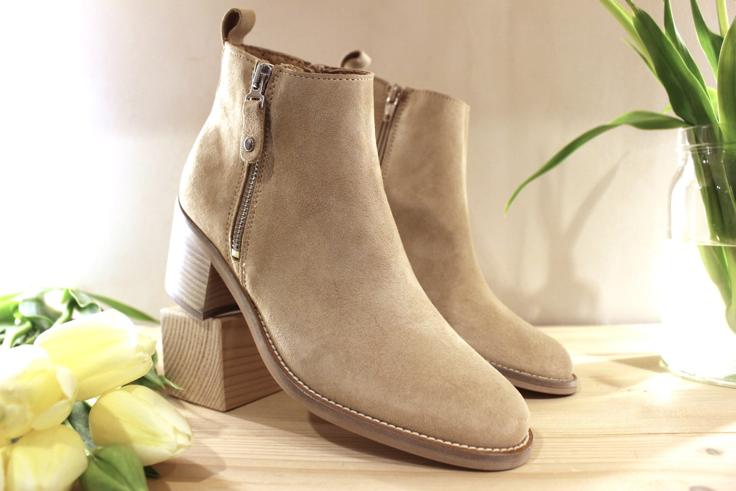 Bottine cuir velours beige zip interne fabrication espagnole ALPE