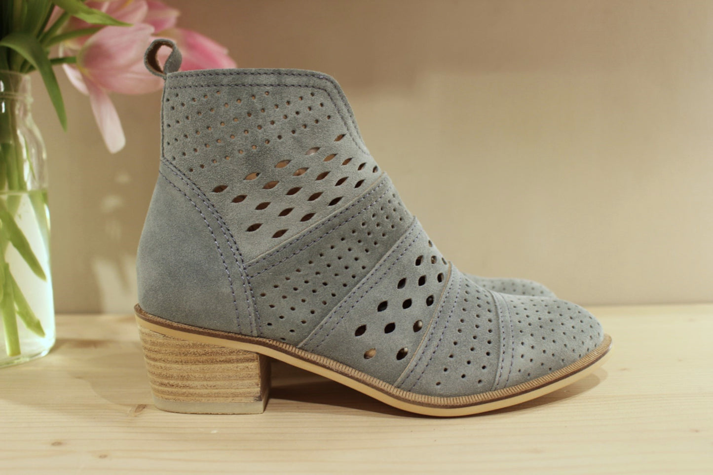 Bottine cuir velours bleu zip interne petit talon ALPE