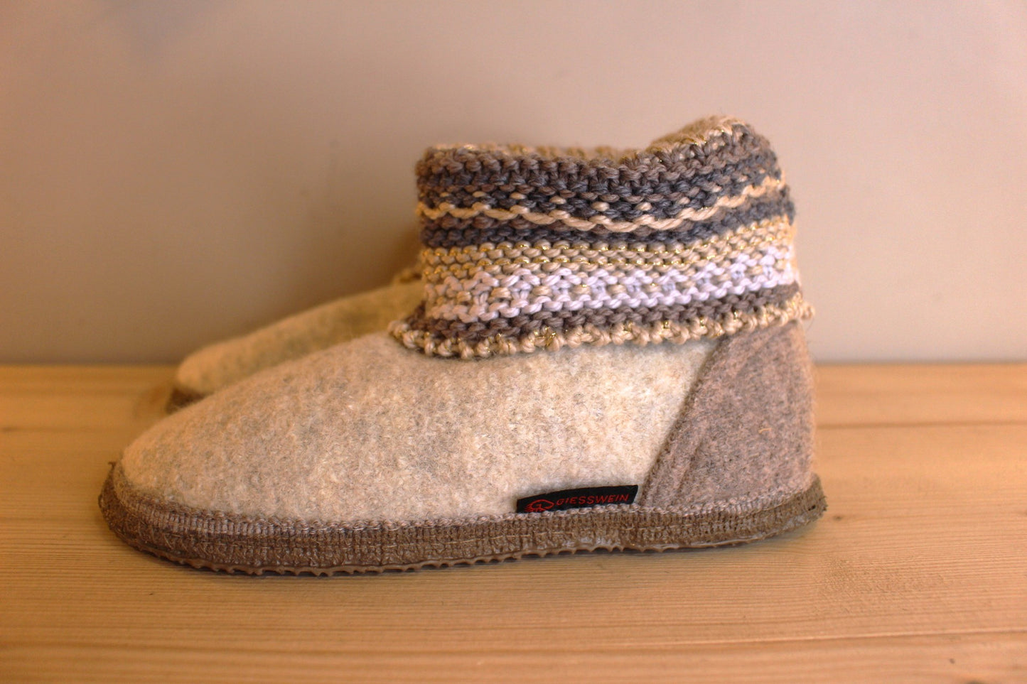 Botte chausson en laine beige GIESSWEIN