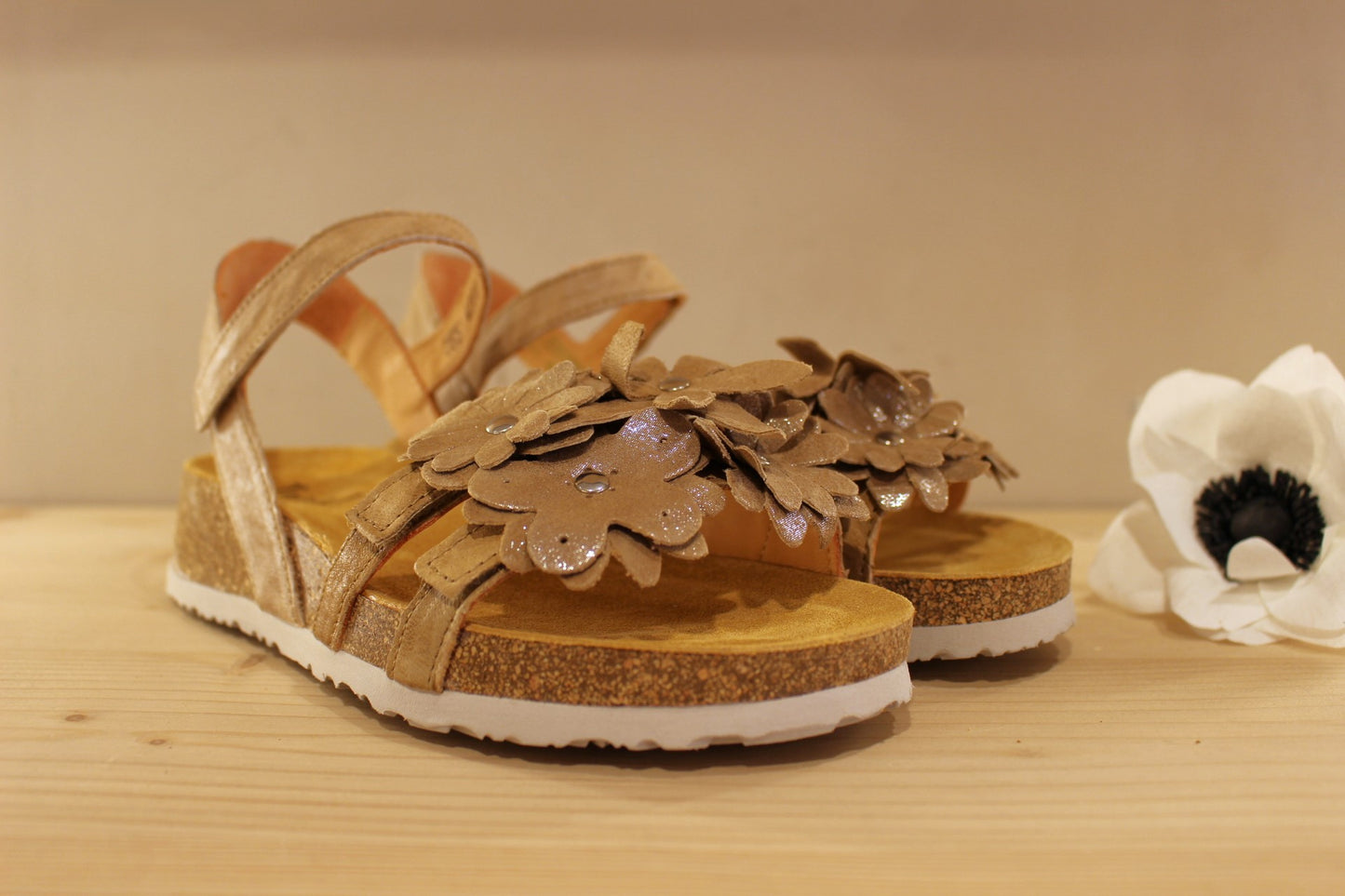 Sandale cuir THINK serrage par scratch et semelle anatomique