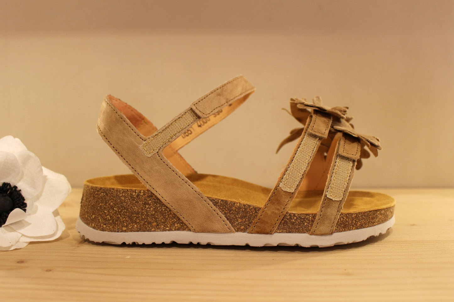 Sandale cuir THINK serrage par scratch et semelle anatomique
