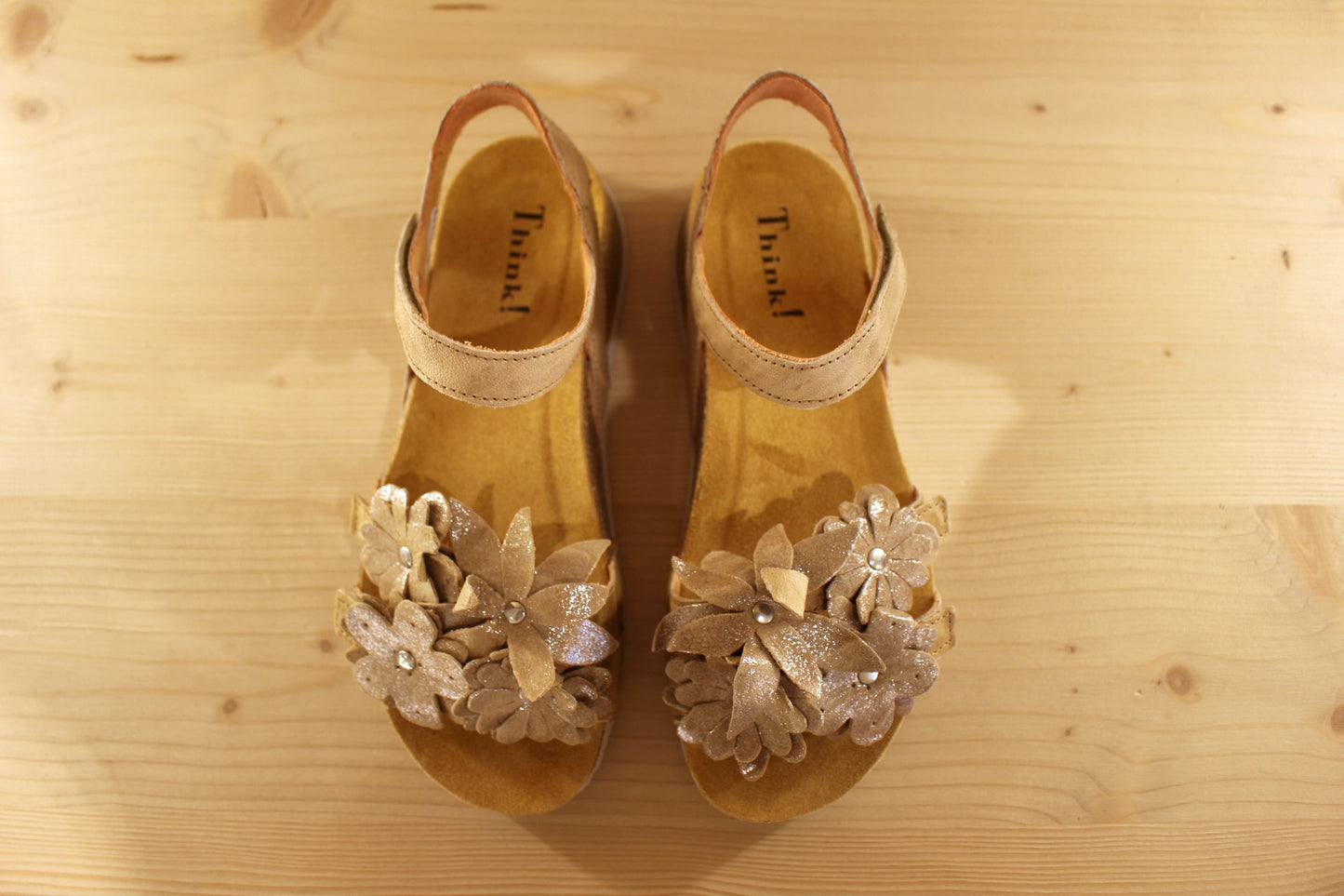 Sandale cuir THINK serrage par scratch et semelle anatomique