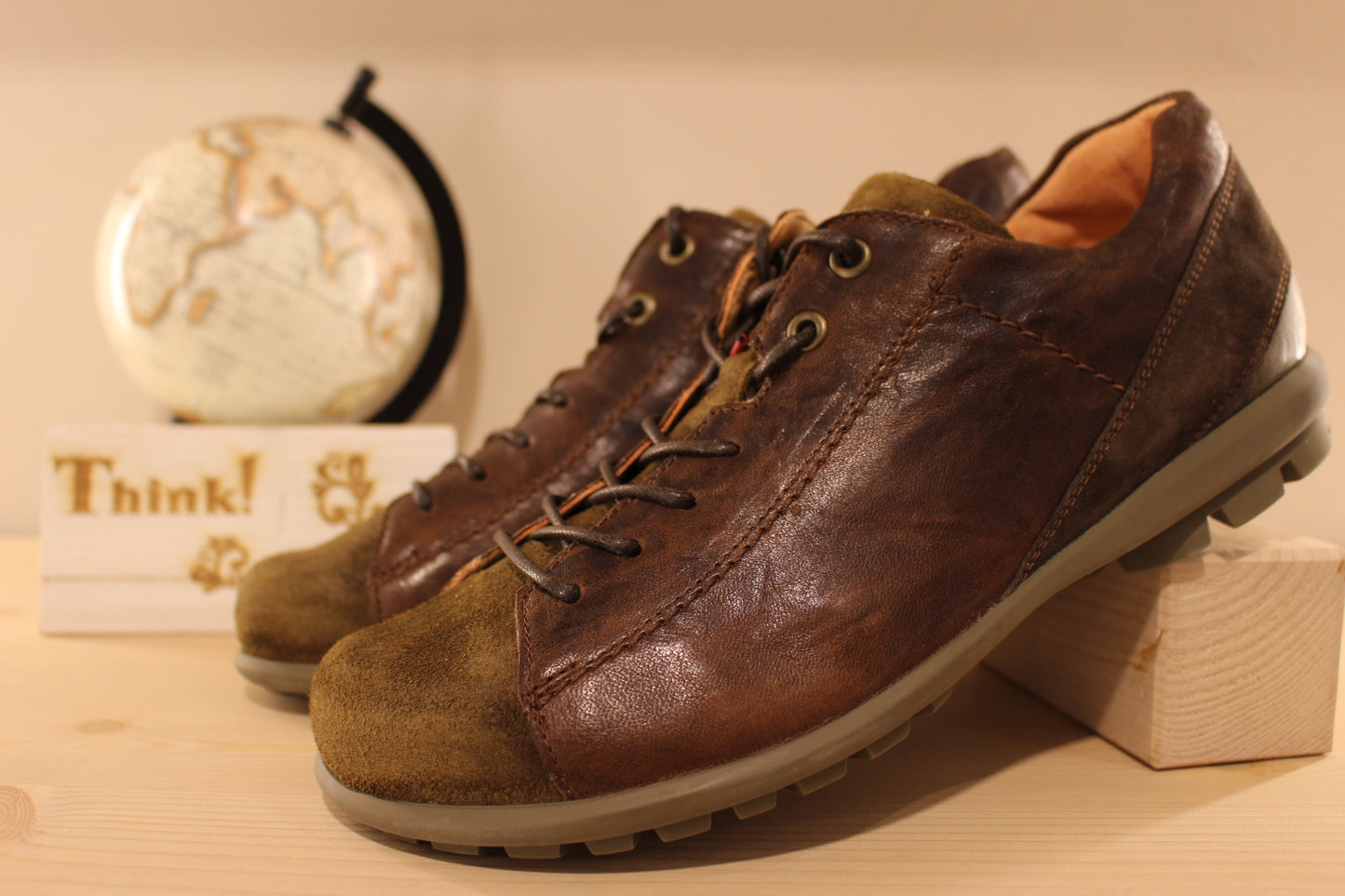 Chaussures homme THINK semelle interne amovible et chaussant très confort