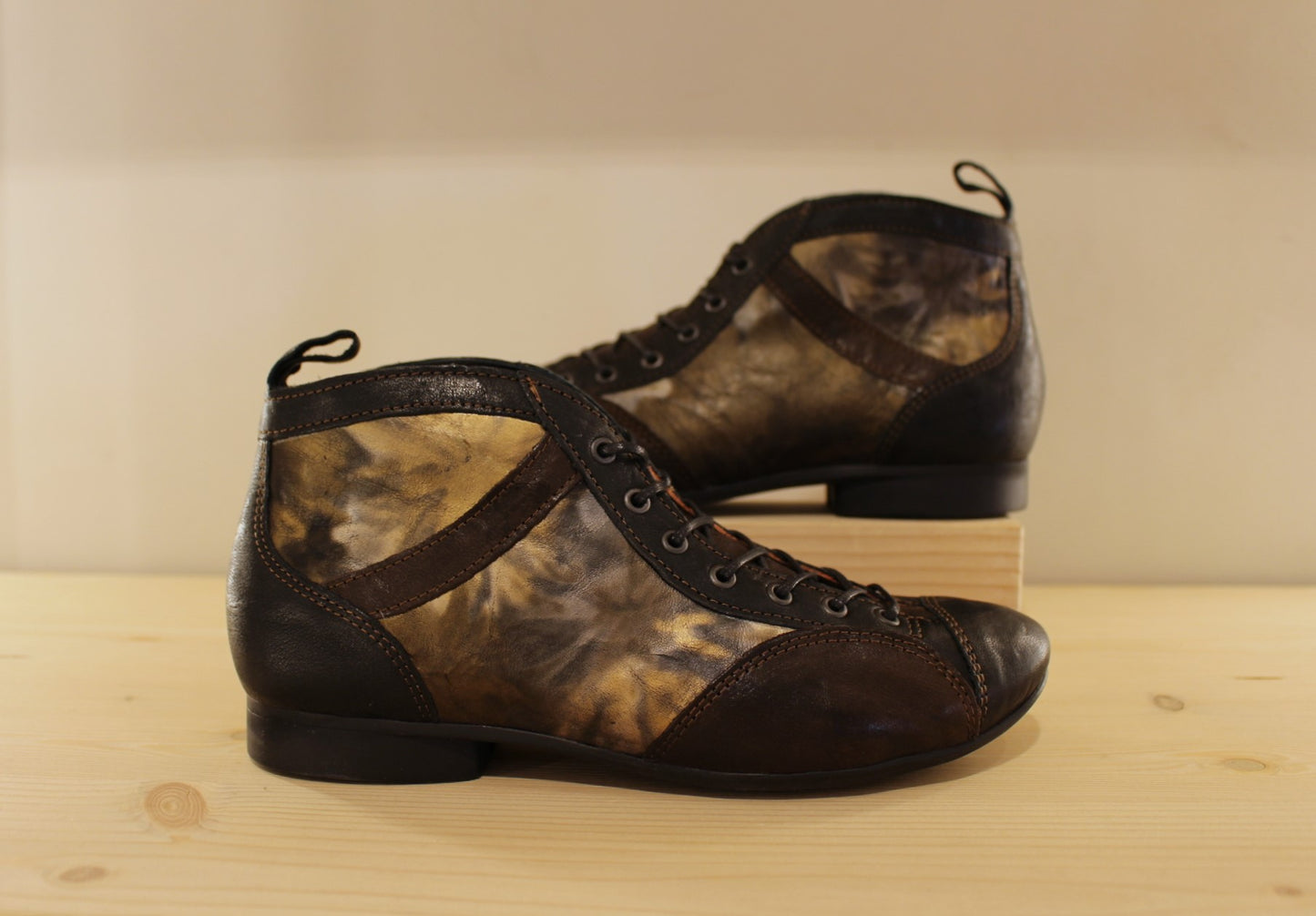 Bottine cuir métallisé extra souple THINK