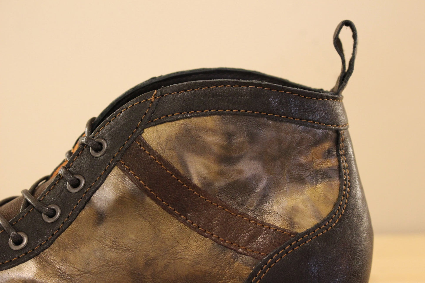 Bottine cuir métallisé extra souple THINK