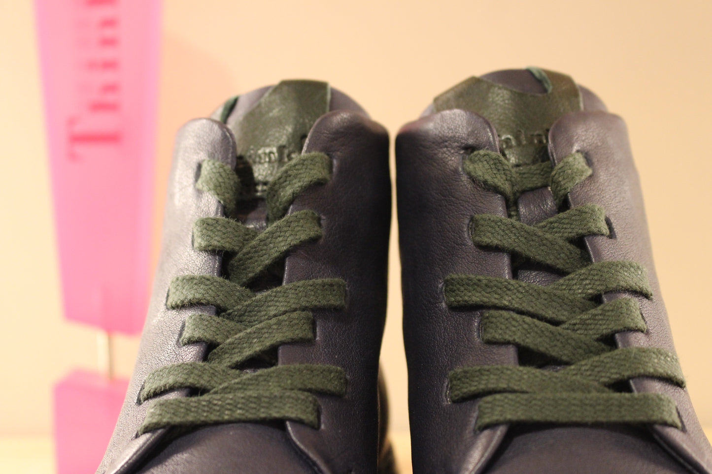 Boots cuir bleu marine et vert THINK femme