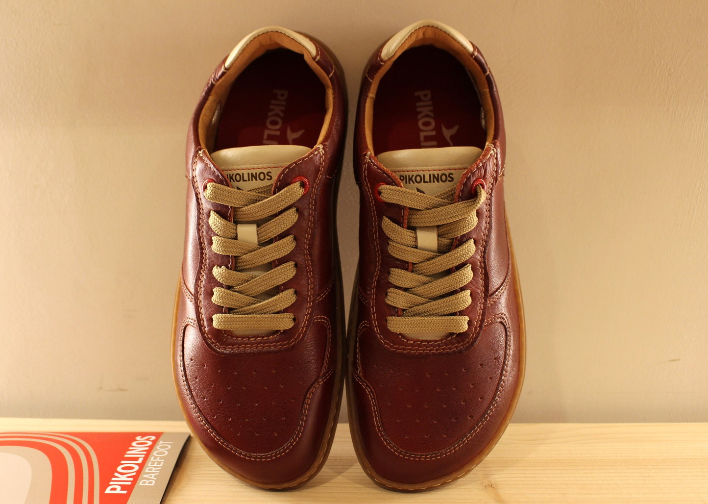 Barefoot en cuir rouge PIKOLINOS