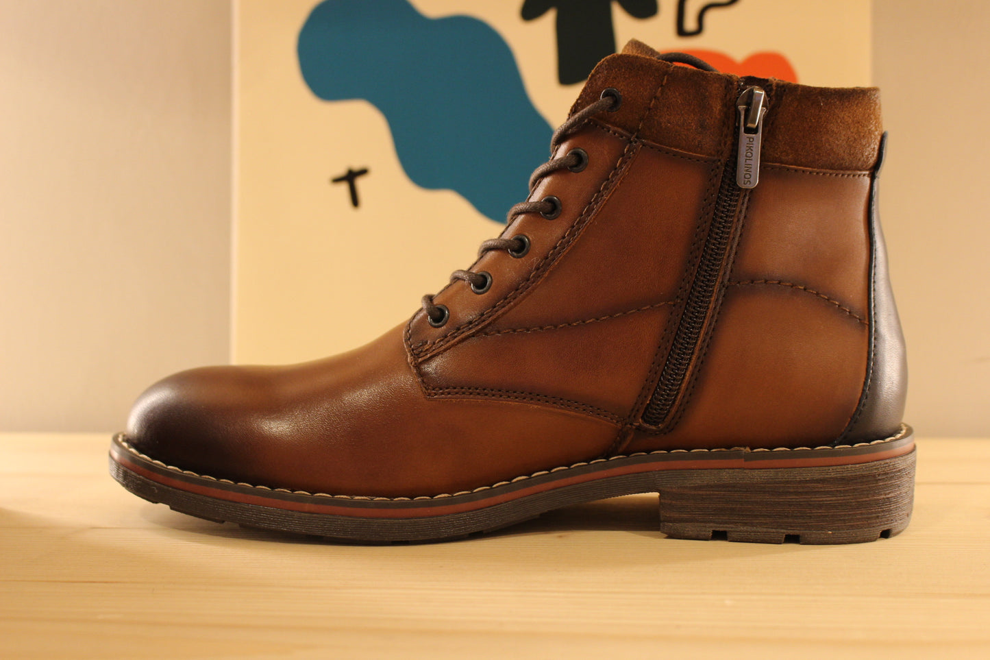 Bottines homme en cuir sport chic de chez PIKOLINOS