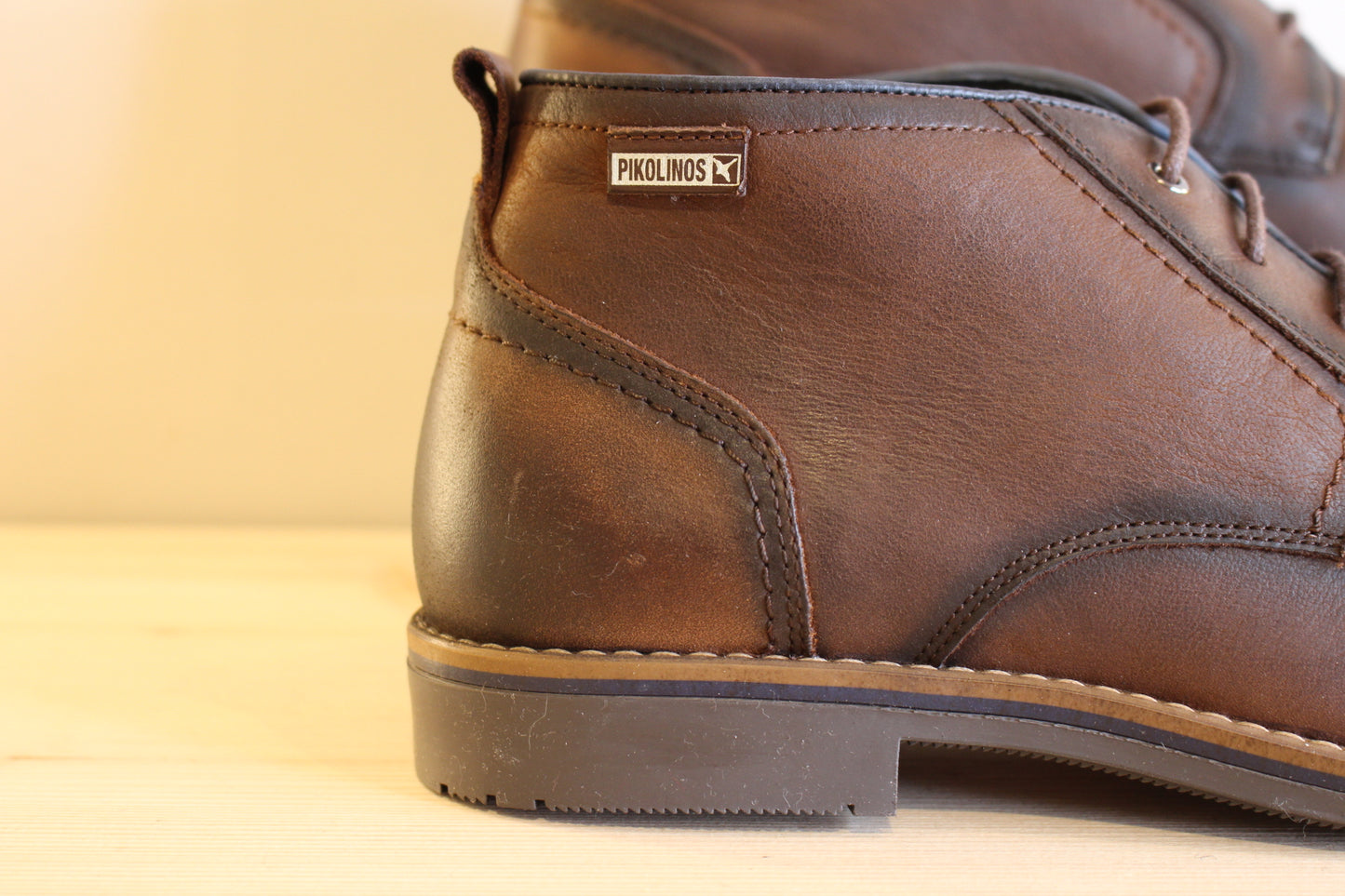 Chaussures cuir souple marron PIKOLINOS