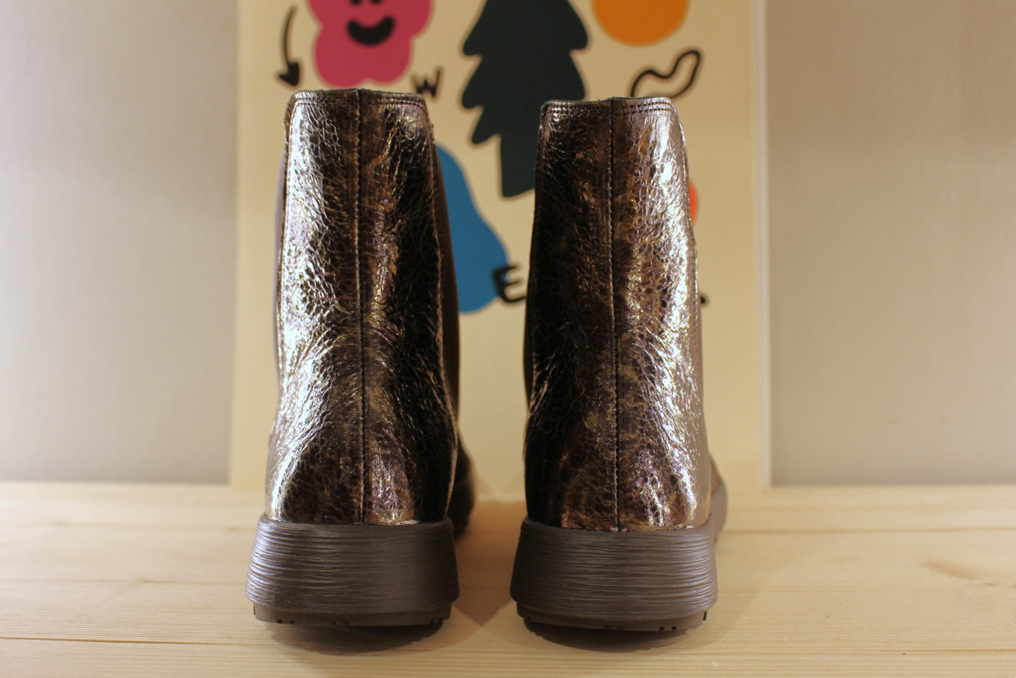 Bottines chelsea en cuir velours chocolat et métallisé THNK