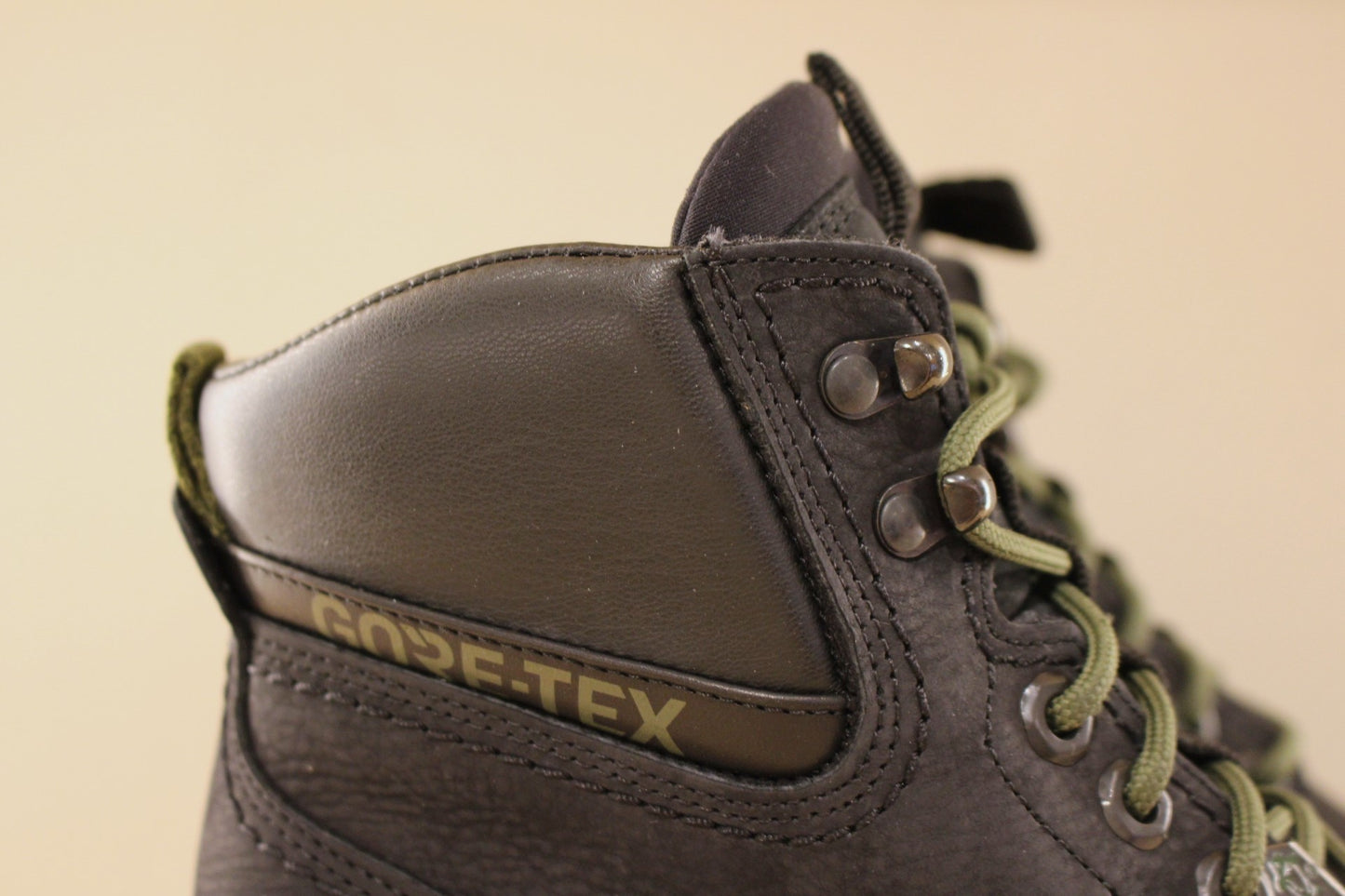 Bottine nubuck noir cuir et gore-tex semelle amovible PANAMA JACK