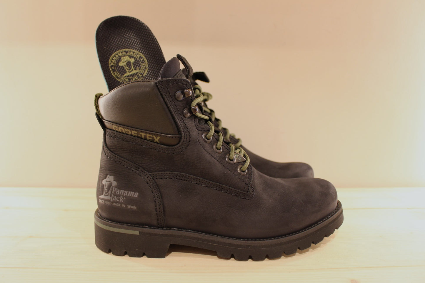 Bottine nubuck noir cuir et gore-tex semelle amovible PANAMA JACK