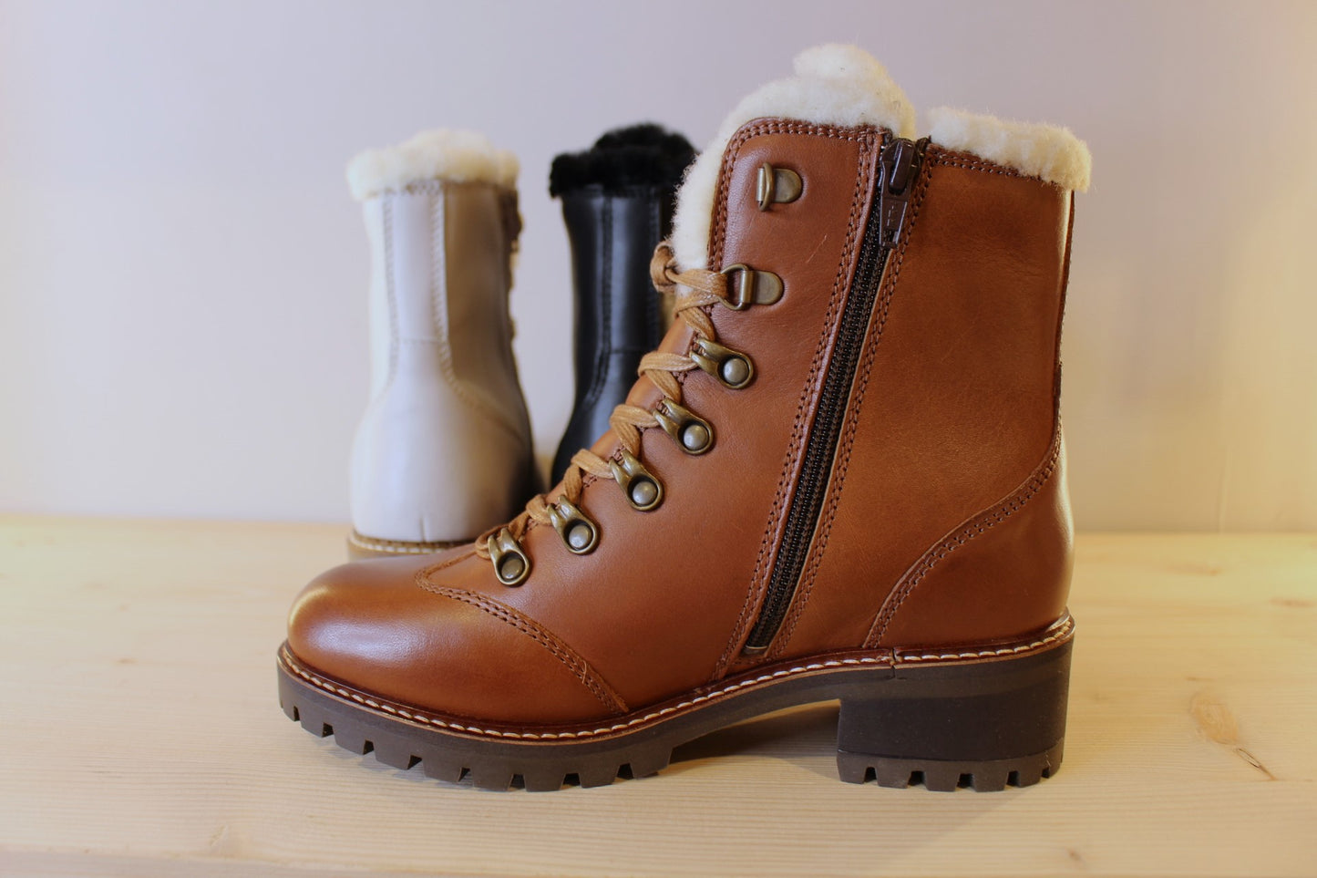Bottines femme cuir blanc noir et cognac doublées pure laine HOOPER