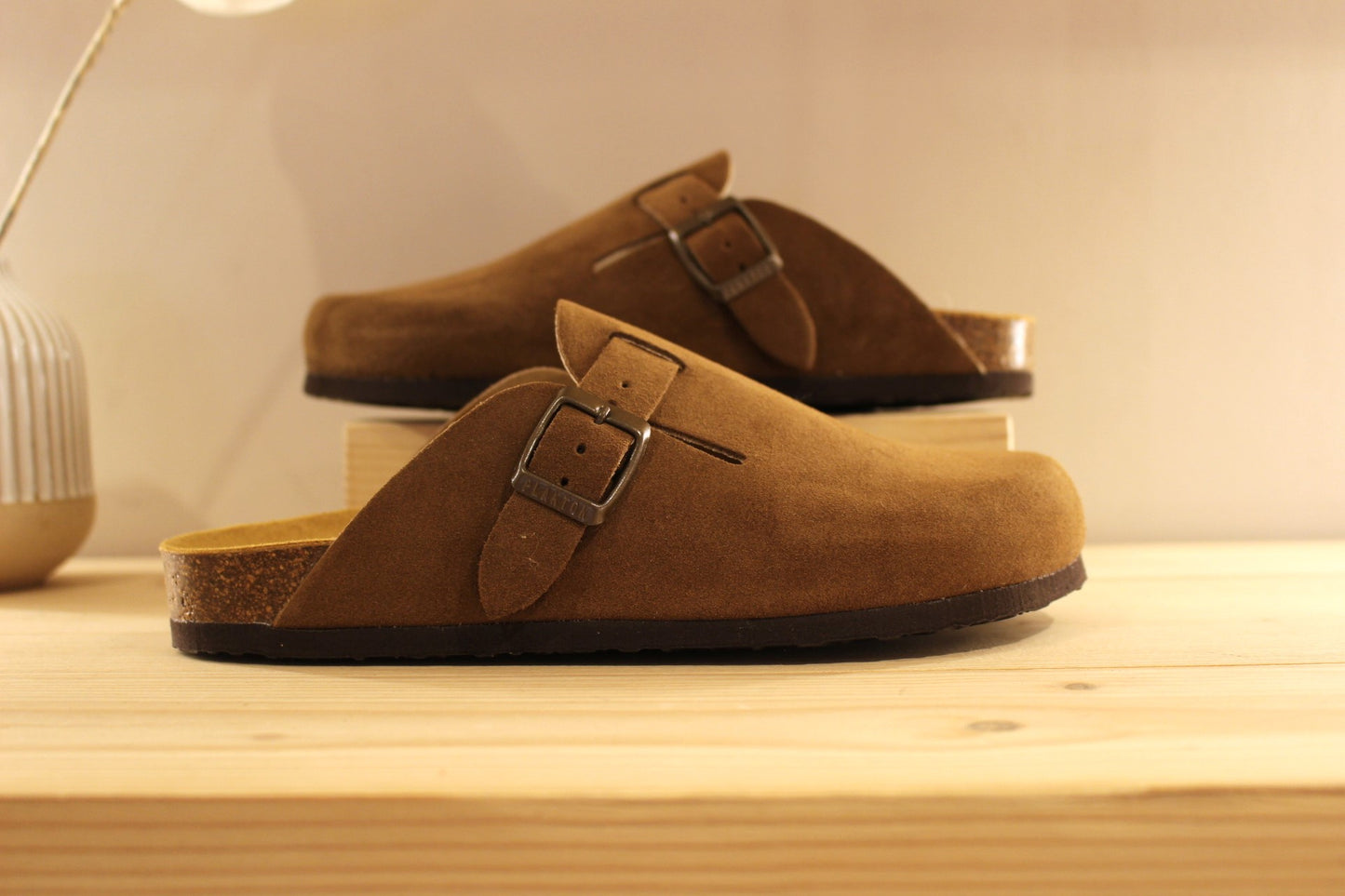 Sabot pour homme en cuir velours semelle anatomique PLAKTON