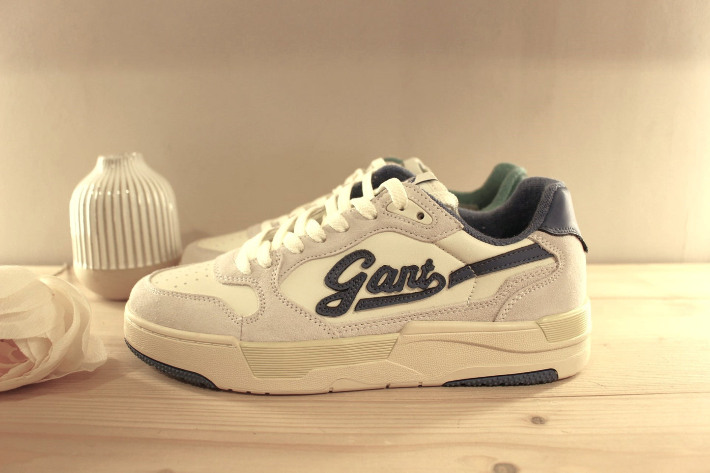 Sneaker homme GANT cuir blanc et vert ou rouge semelle interne amovible