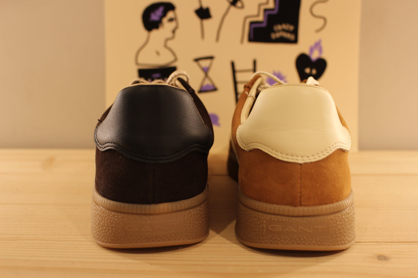 Sneakers homme en cuir velours de couleur marron chocolat ou de couleur jaune GANT