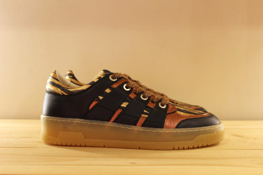 Basket en cuir métallisé bronze thème animal et chocolat avec semelle amovible VADDIA