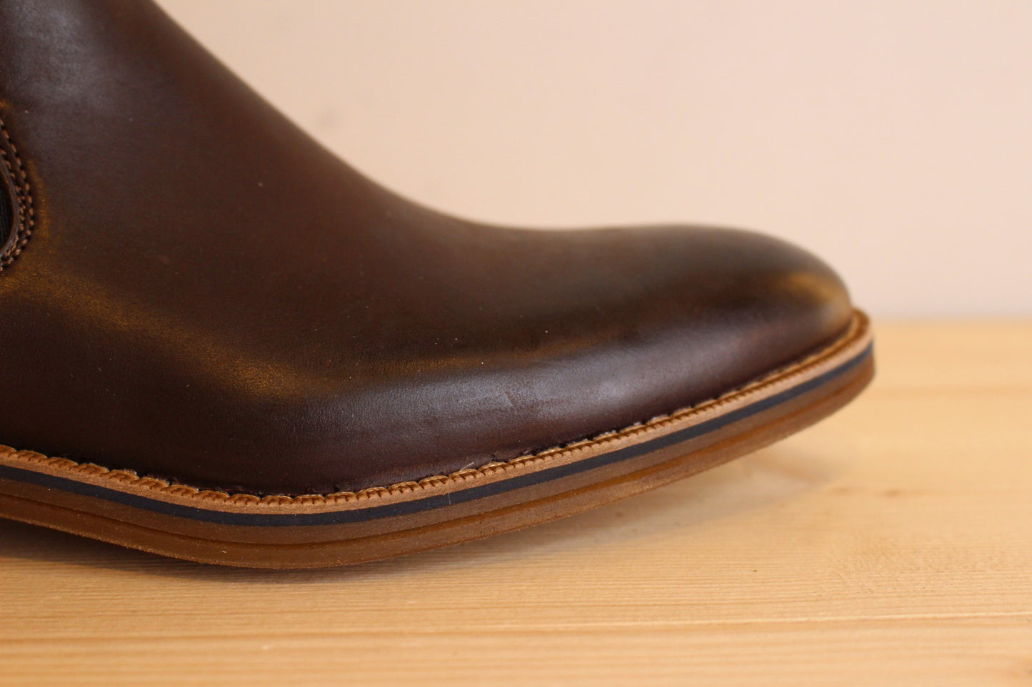 Chelsea ébène cuir lisse LLOYD