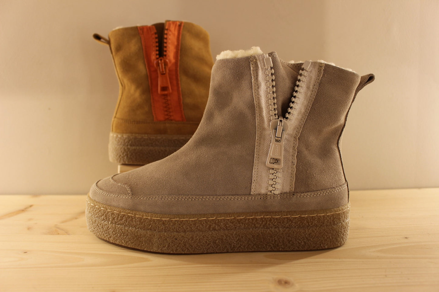 Bottine italienne pour femme en cuir et doublées chaud semelle compensée PATGOA