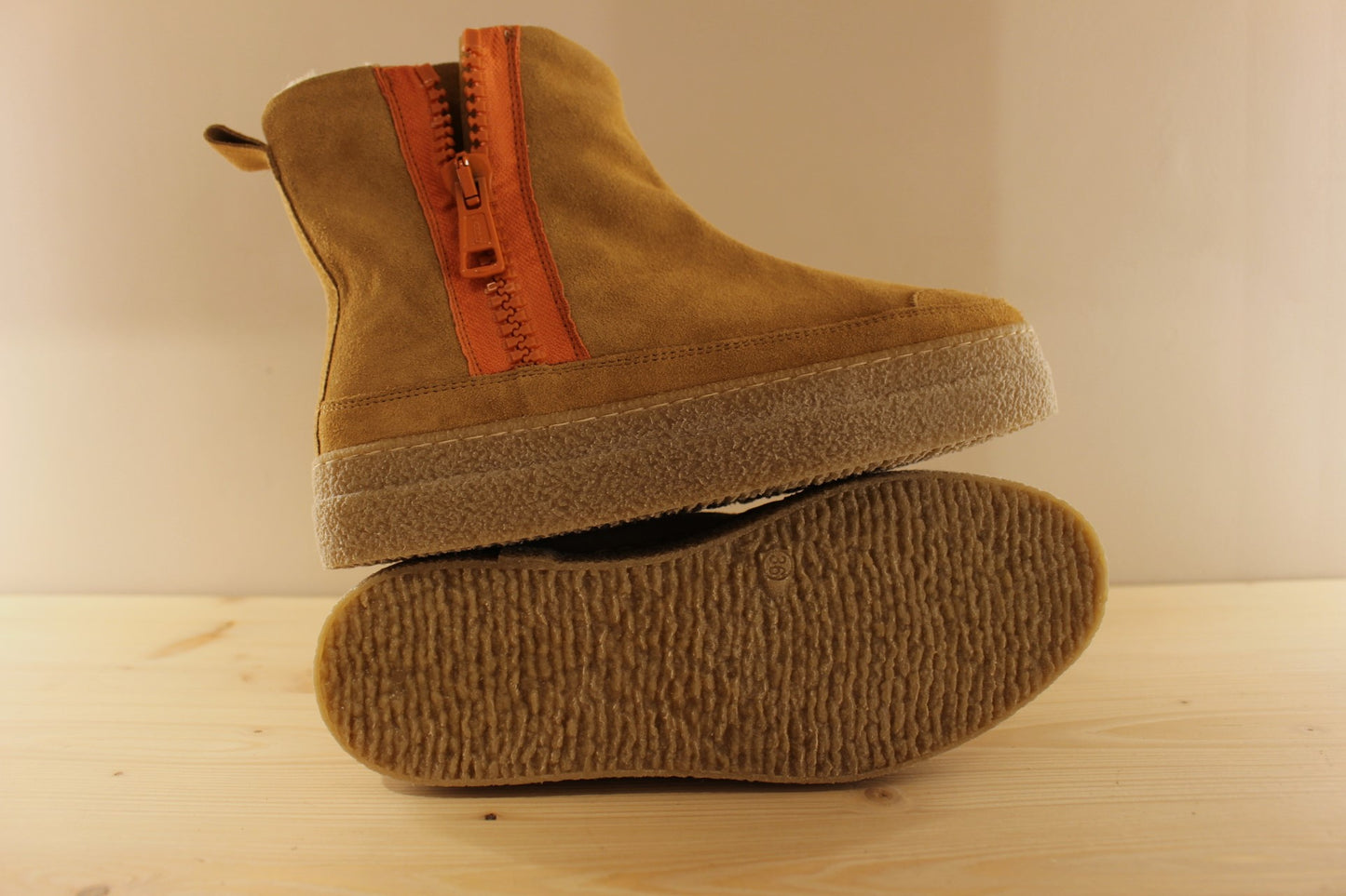 Bottine italienne pour femme en cuir et doublées chaud semelle compensée PATGOA