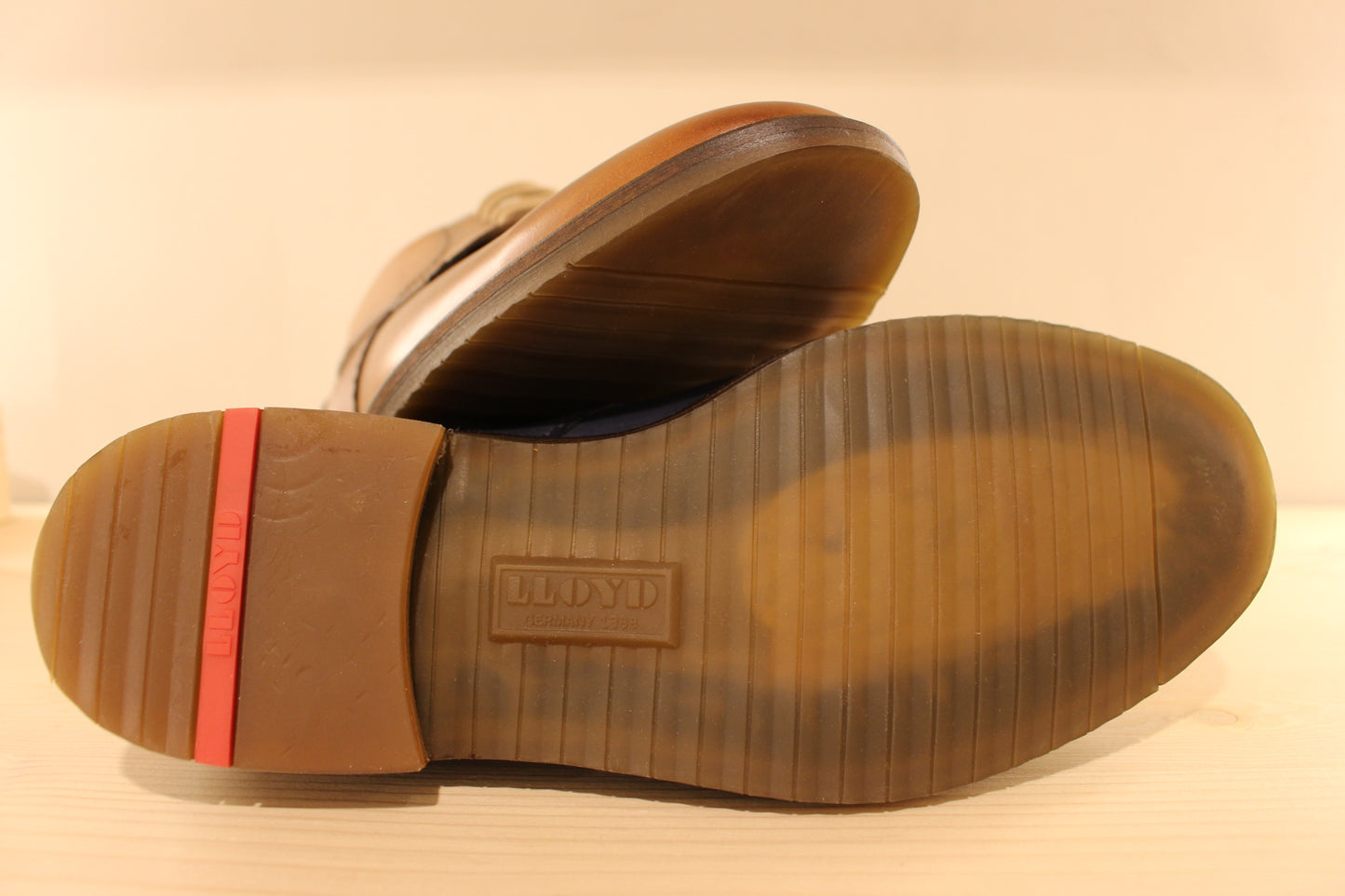 Derby cuir camel ou bleu marine LLOYD