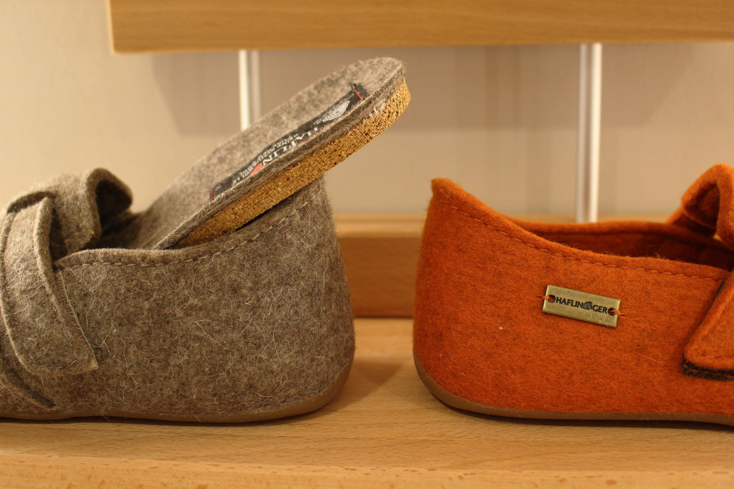 Chausson homme femme HAFLINGER en pure laine gris ou orange