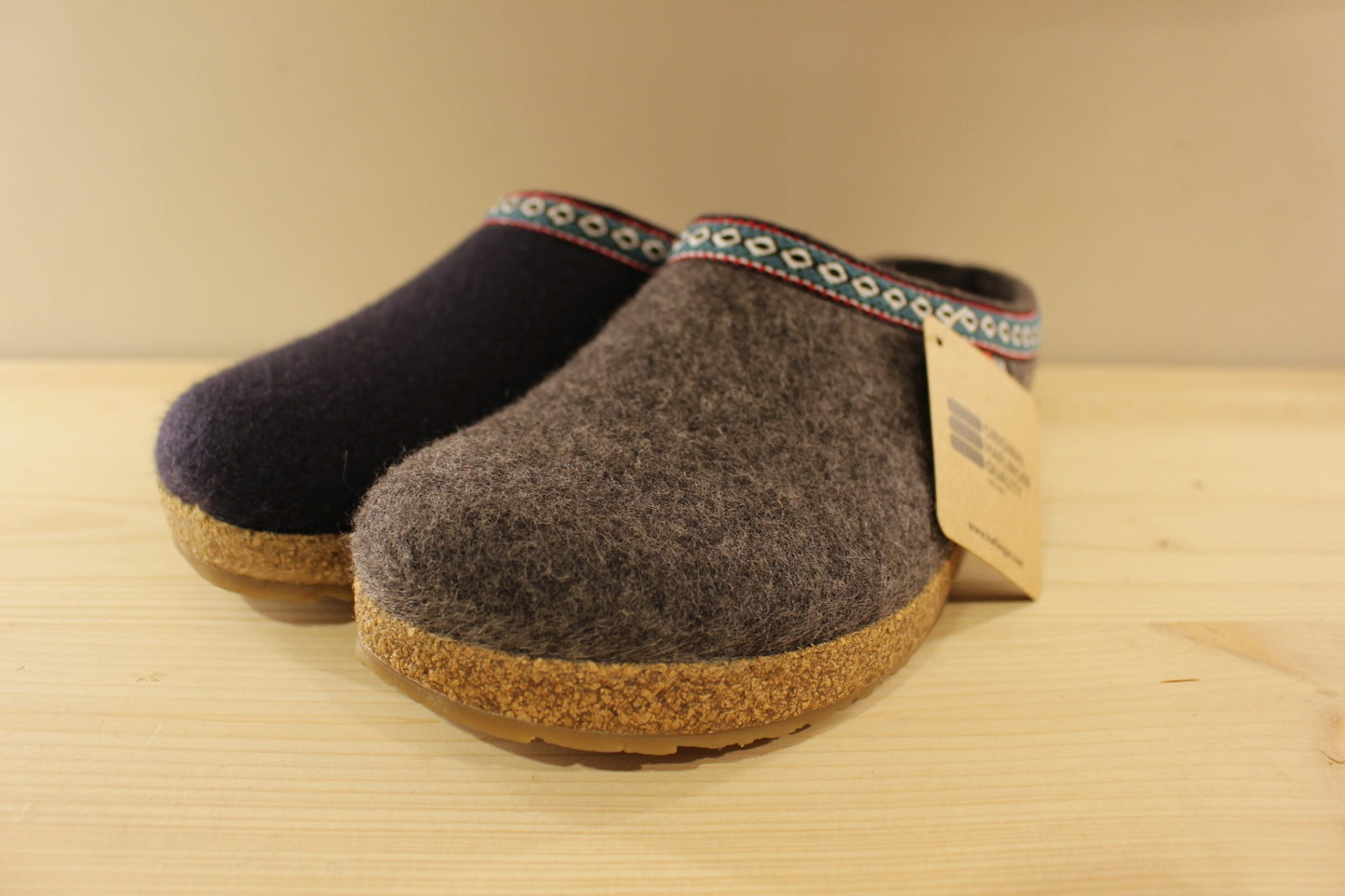 Chausson HAFLINGER modèle FRANZL en laine semelle anatomique