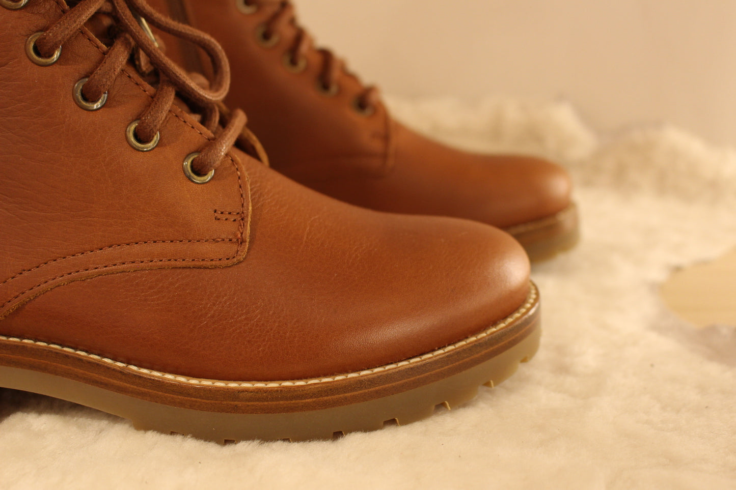 Bottines fourrées en cuir marron semelle épaisse et crantée PANAMA JACK