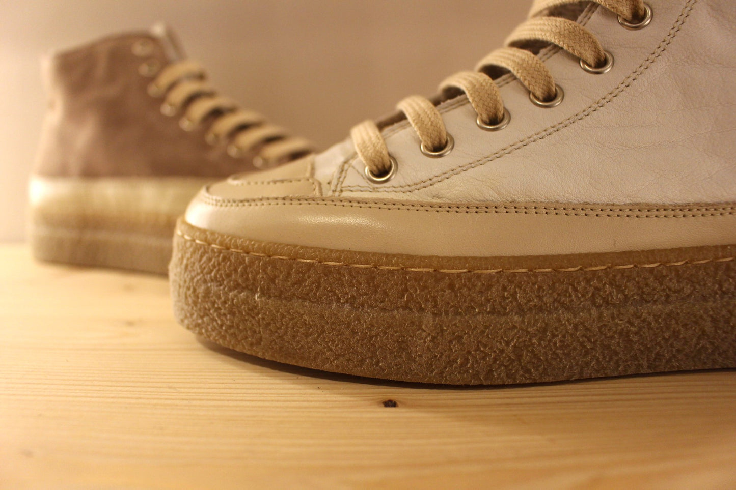 Basket italienne pour femme en cuir et doublées polaire semelle compensée