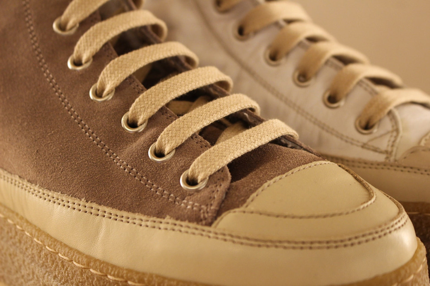 Basket italienne pour femme en cuir et doublées polaire semelle compensée