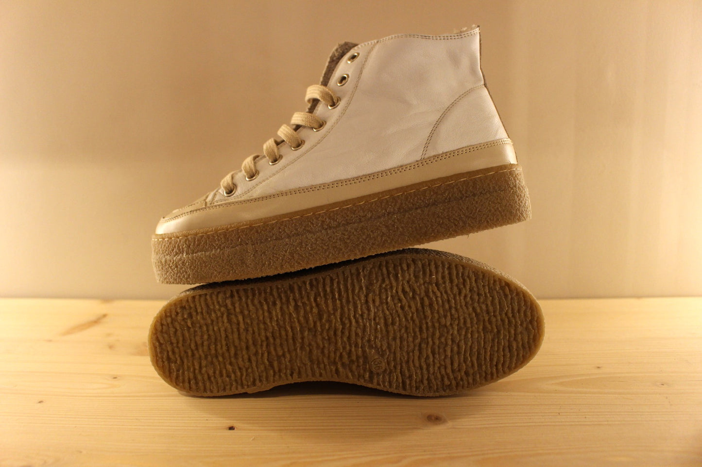 Basket italienne pour femme en cuir et doublées polaire semelle compensée