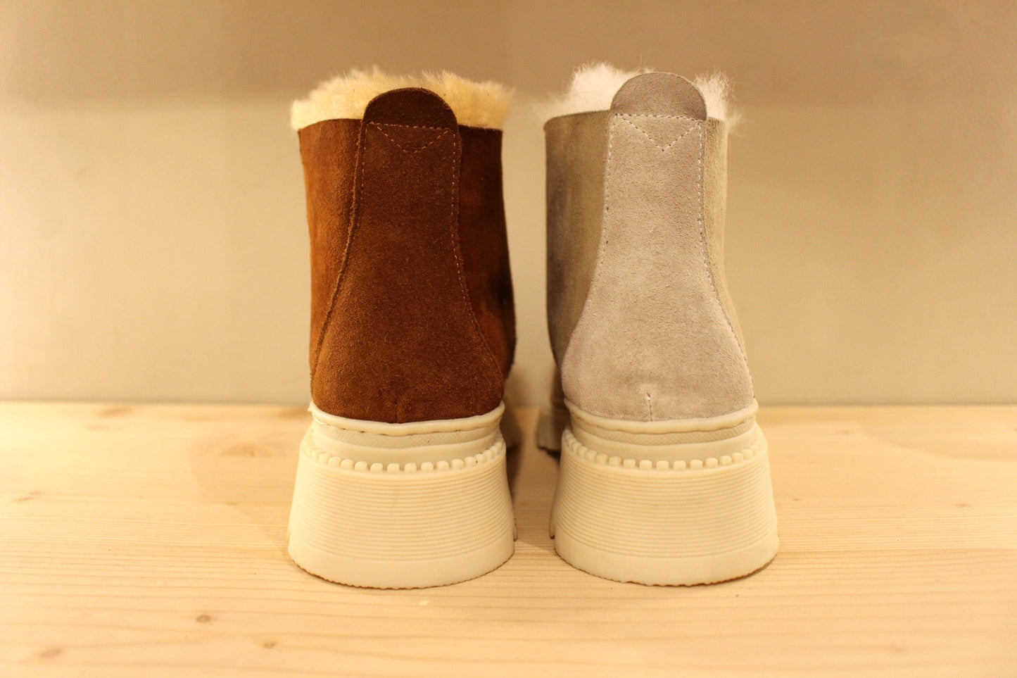 Bottines chaudes en cuir marron ou blanc cassé HOOPER