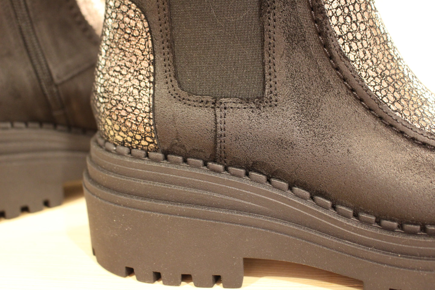 Bottines cuir gras noir semelle épaisse CASTA