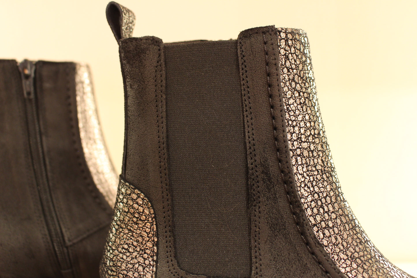 Bottines cuir gras noir semelle épaisse CASTA