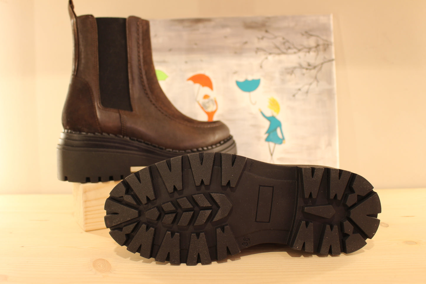Bottines cuir gras ou vernis semelle épaisse CASTA